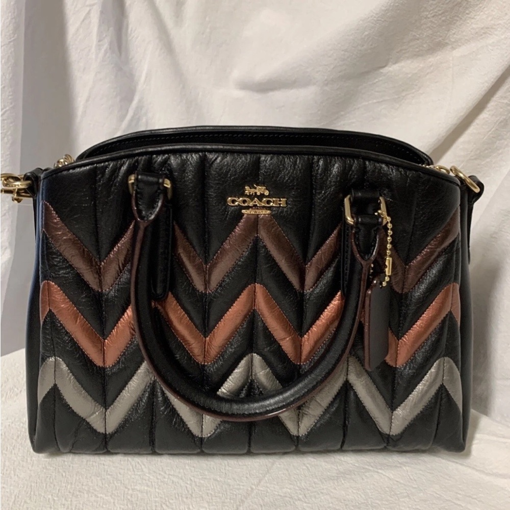 NWT COACH F37872 Mini Sage Carryall With Chevron Quilting Multi/Black $445